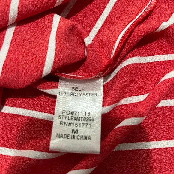 Le Lis | NWT  red white stripes button up crop. Medium. - Picture 6 of 8